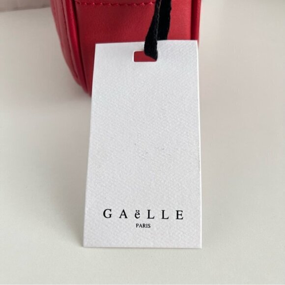 Gaelle Paris Tracollina Logo Cross body Bag - Red/Silver. Size: 8.2" X 5.3" X 2. - Picture 5 of 16